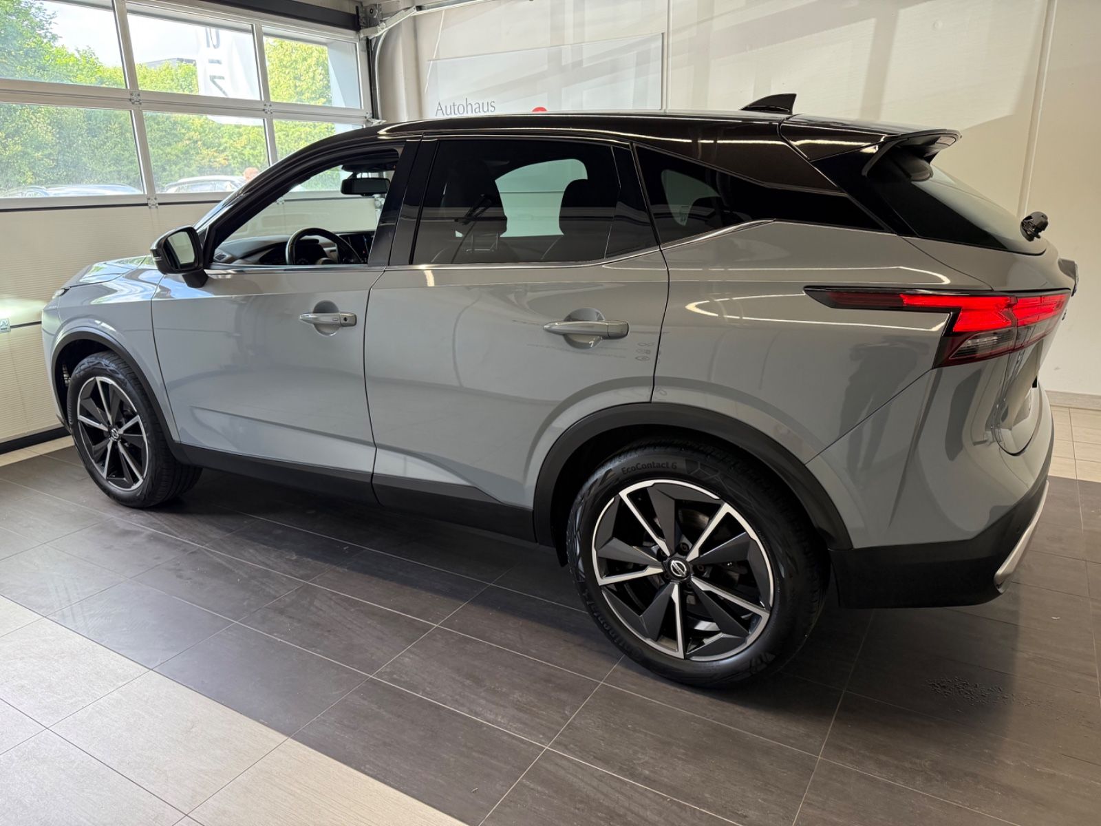 Fahrzeugabbildung Nissan Qashqai Tekna ALLRAD, 360° Kamera, Navi, WP.