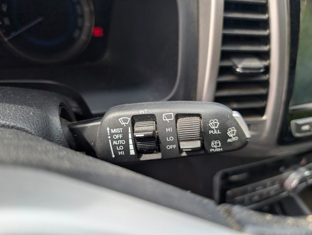 Ssangyong REXTON 2.2 Diesel e-XDi 220 Sapphire 4WD