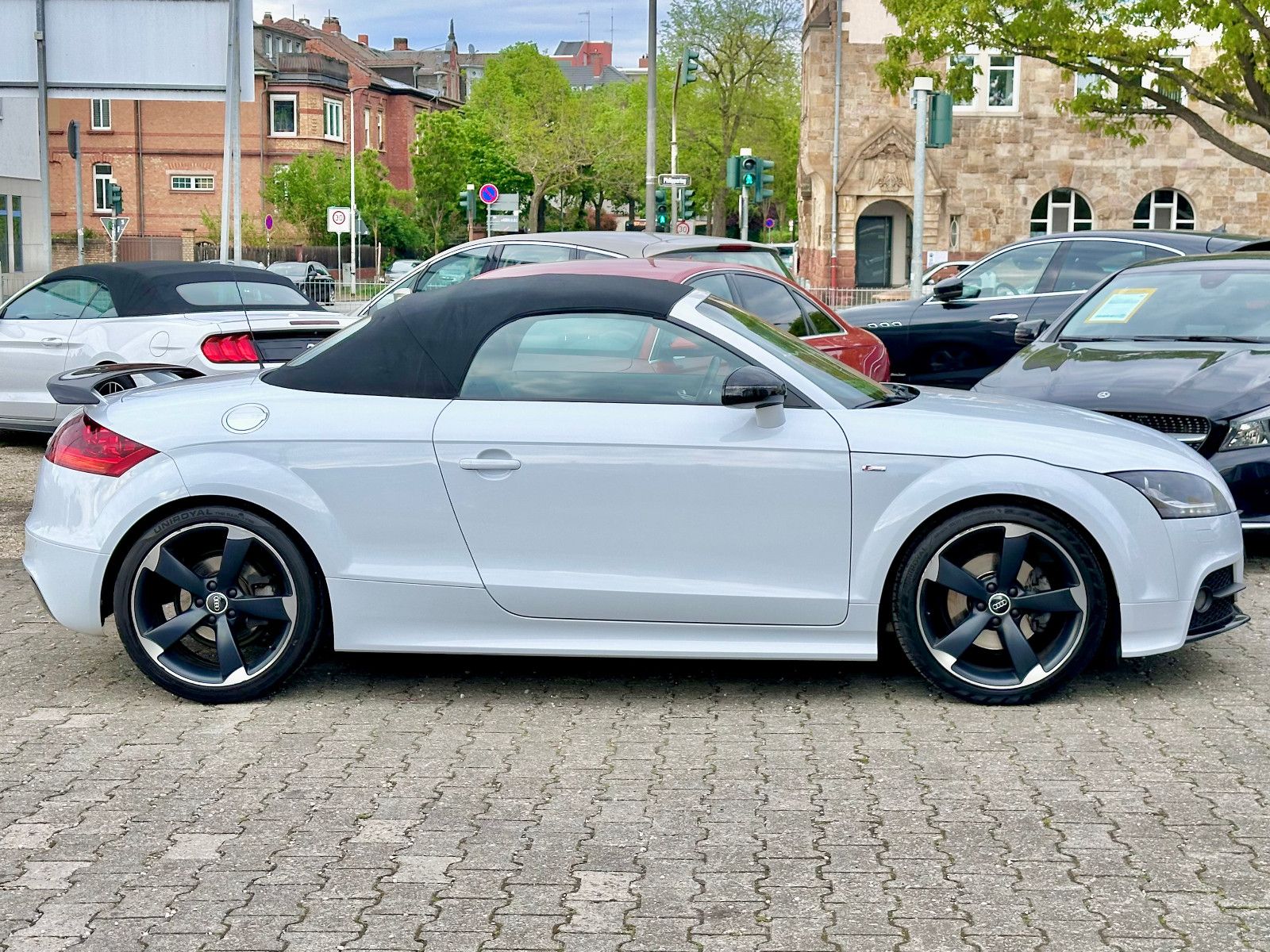 Fahrzeugabbildung Audi TT CABRIO ROADSTER*S LINE COMPETITION PAKET*