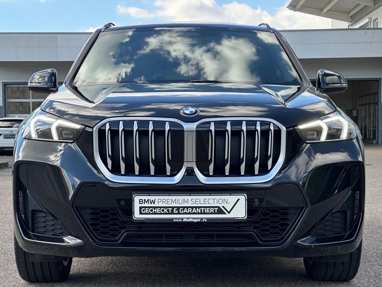 BMW X1 x23i M Sport PanoD.AktivS.HUD ACC SurView.19 foto 3