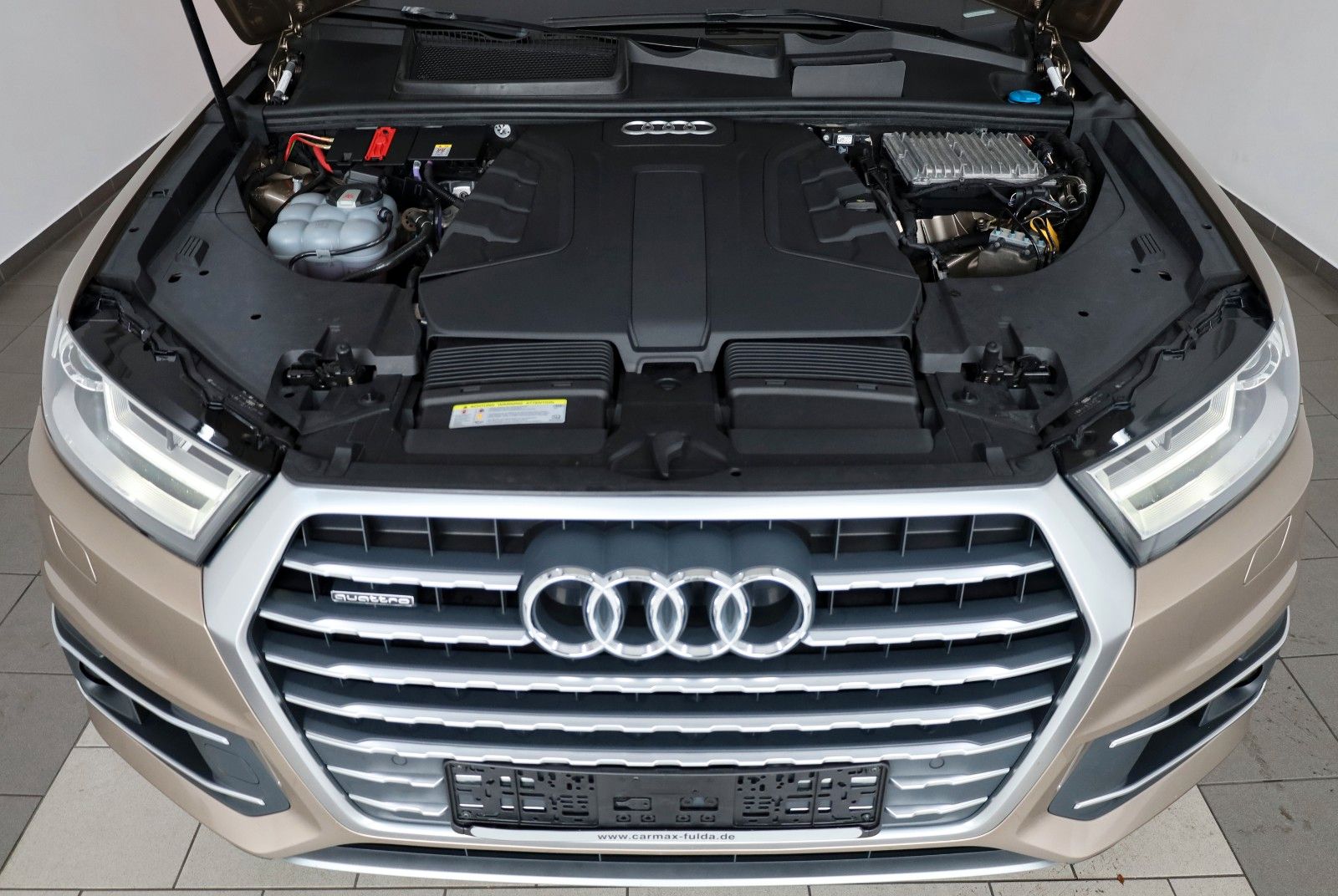 Fahrzeugabbildung Audi Q7 45 TDI quattro ,ACC,Navi,Xenon,Panora,7Sitzer