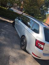 Skoda Fabia 1.0l TSI 70kW AMBITION COMBI AMBITION - Skoda Fabia Gebrauchtwagen in Kiel