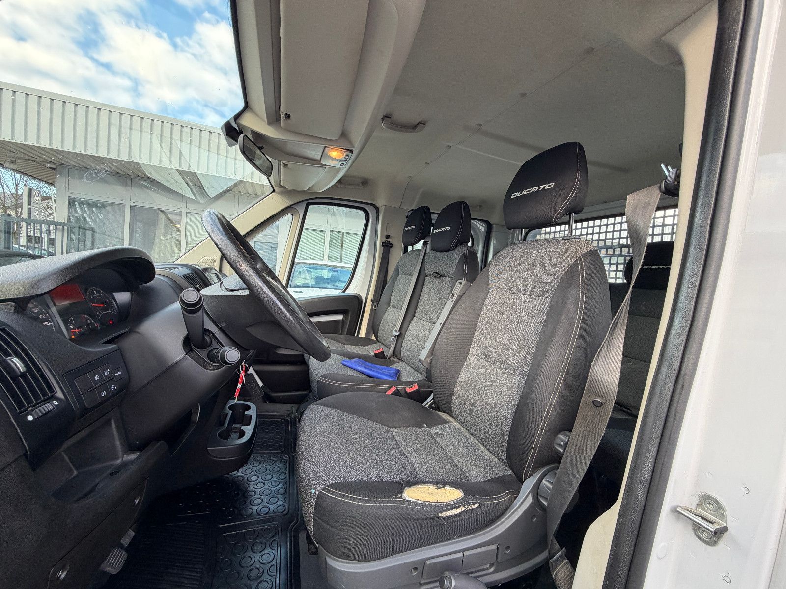 Fahrzeugabbildung Fiat Ducato Pritsche/7-SITZ Doppelk. 35 140 L4 Pritsc