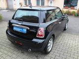 MINI Cooper D 1.6 D Panorama Navigation S & W Räder - MINI MINI mit Diesel-Antrieb: 1.6
