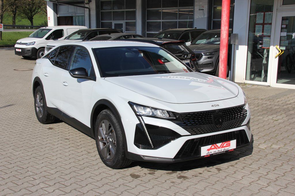 Peugeot 408 - 1