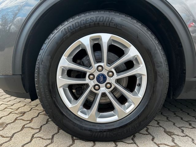 Kuga Titanium X*B&O*KAMERA*