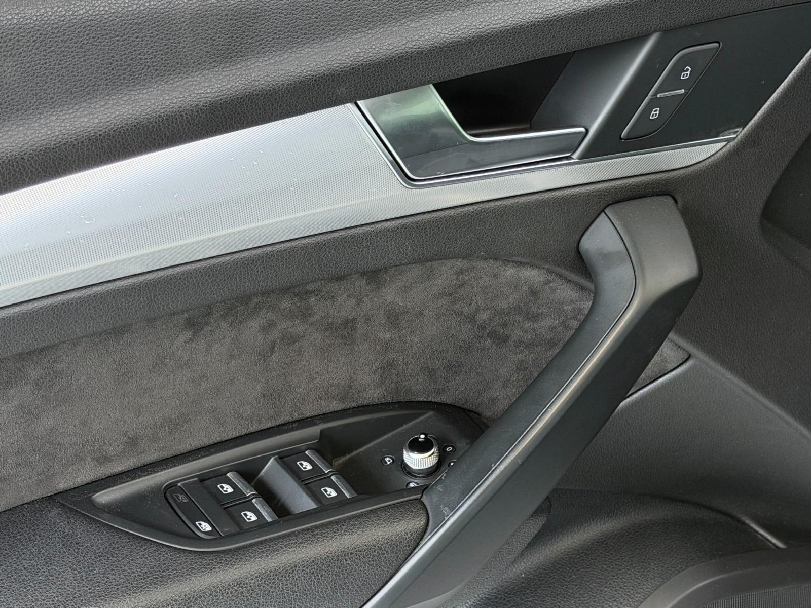 Audi Q5 quattro Sport*S-line*Kamera*LED*AHK*Panorama*