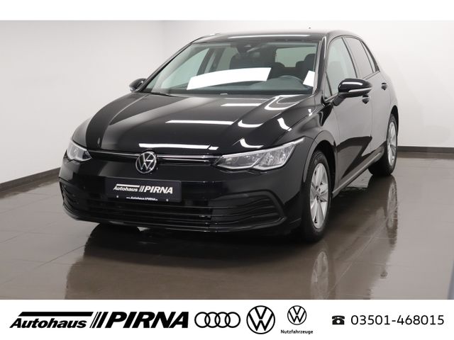 Volkswagen Golf VIII 1.5 TSI Life LED Discover Pro ACC