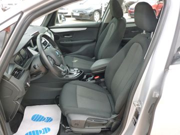 BMW 218 - 9
