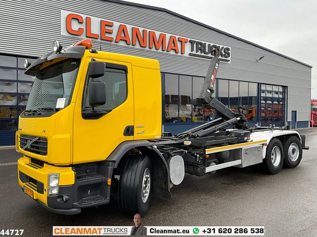 Volvo FE 260 Multilift 21 Ton haakarmsysteem