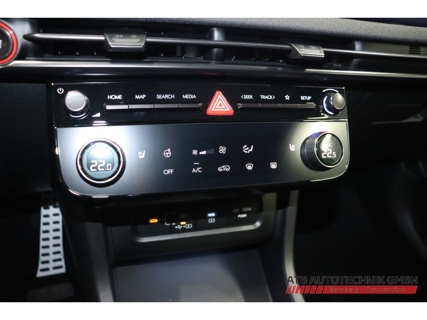 Fahrzeugabbildung Hyundai Tucson MY26 N-Line 1.6 T-GDI 150PS 7-DCT 2WD Nav