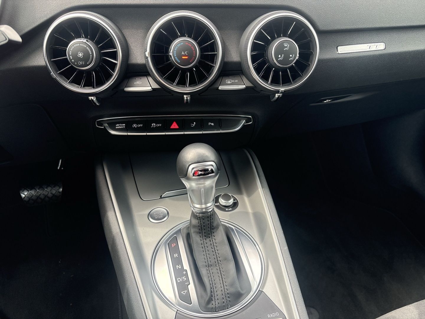 Audi TT - Bild 15