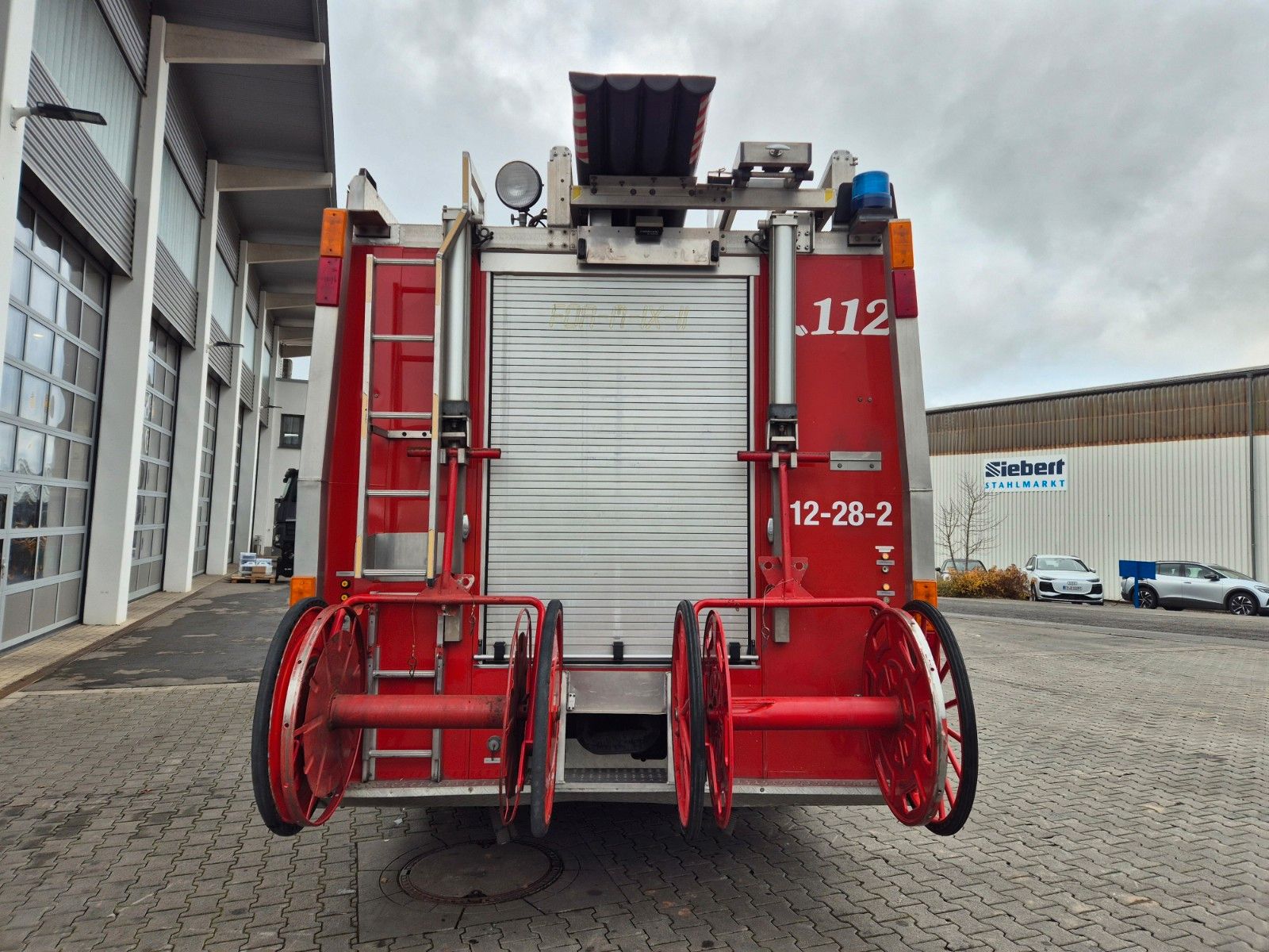 Fahrzeugabbildung MAN FE 26.360 LF 8 Löschfahrzeug