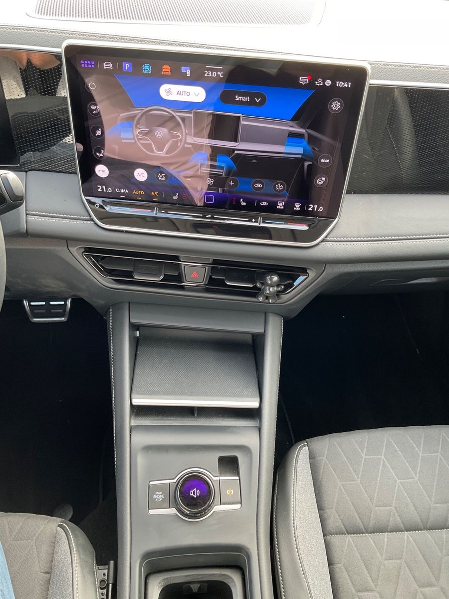 Fahrzeugabbildung Volkswagen Tiguan 2.0 TDI ENERGY,AHK,Navi,IQLight,Kamera