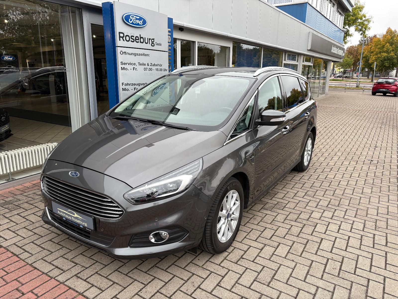 Ford S-Max  Titanium AHK NAVI LED ACC PDC RFK LM SRWR