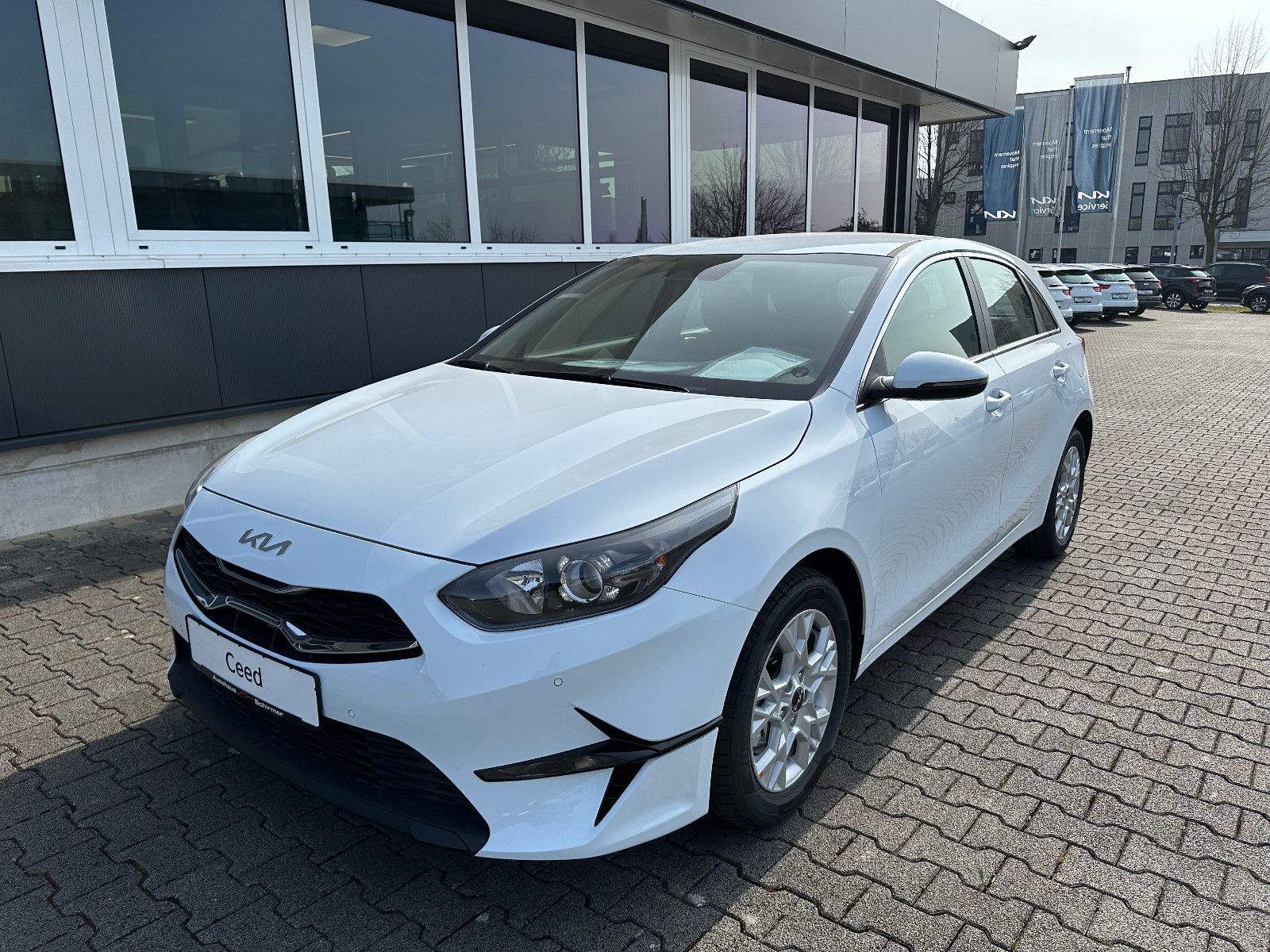 Fahrzeugabbildung Kia cee'd / Ceed 1.0 T-GDI Ultimate Edition MT