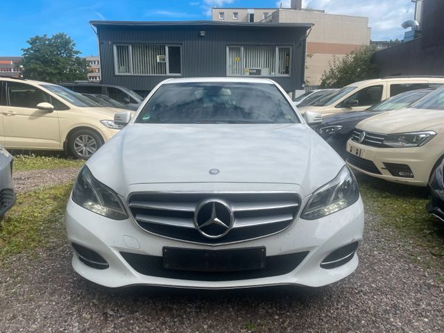 Mercedes-Benz E 220 BlueTEC AVANTGARDE, Limo Original Farbe