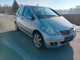 Mercedes-Benz A 200 . Neu TÜV - gebrauchte Mercedes-Benz A 200 aus dem Jahr 2004