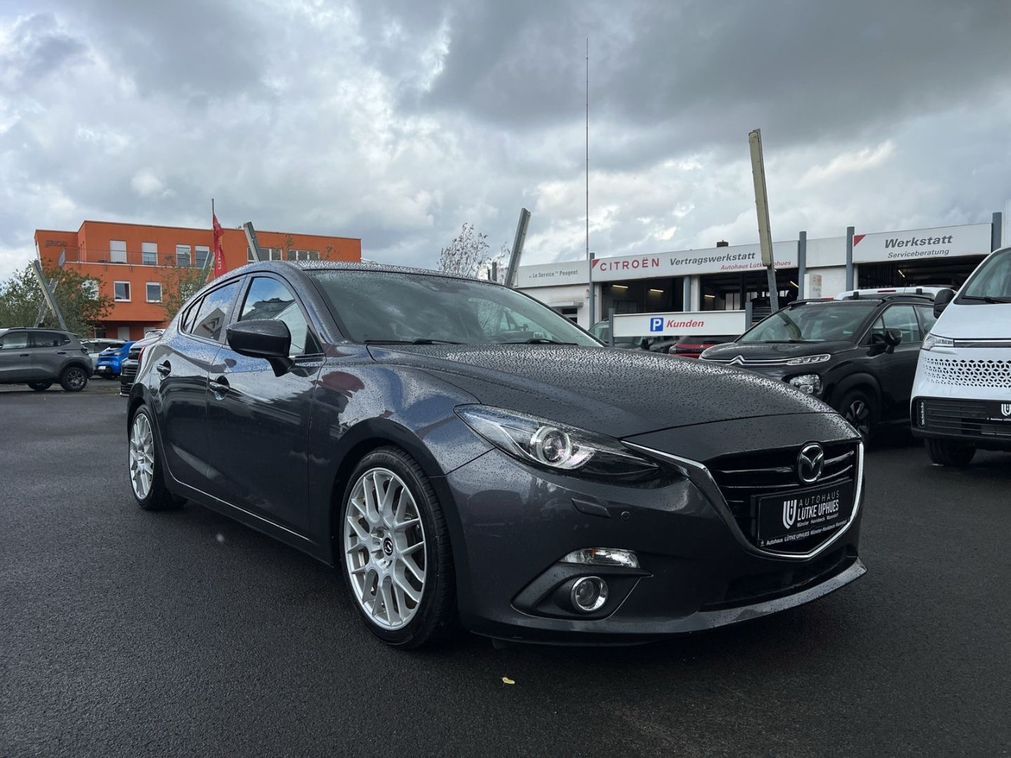 Fahrzeugabbildung Mazda 3 Sports-Line SKYACTIV-G 165 Soundsystem Bose