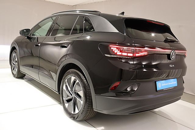 ID.4 Pure 125kW AHK Wärmepumpe IQ-LIGHT Anschlus