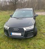 Audi Q3 1,4 TFSI, Top Zustand, Aut , Xenon,Navi, AHK