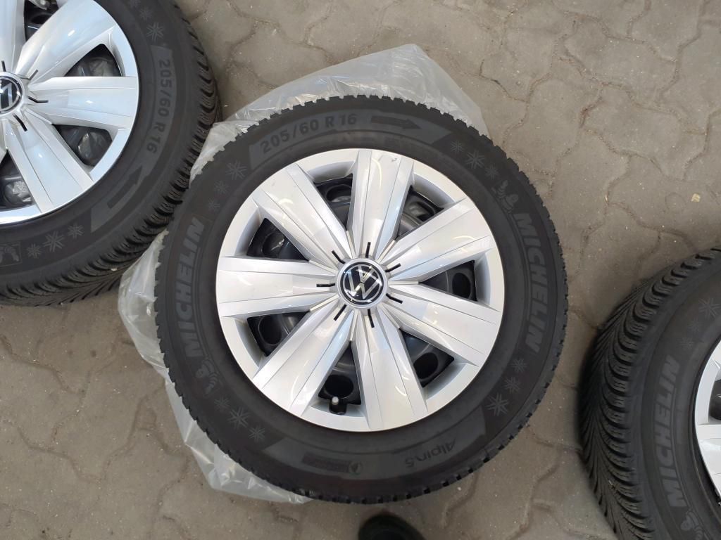 Volkswagen T-Roc Style 1.5 TSI DSG AHK*RFK*PDC*Tempo*Klima
