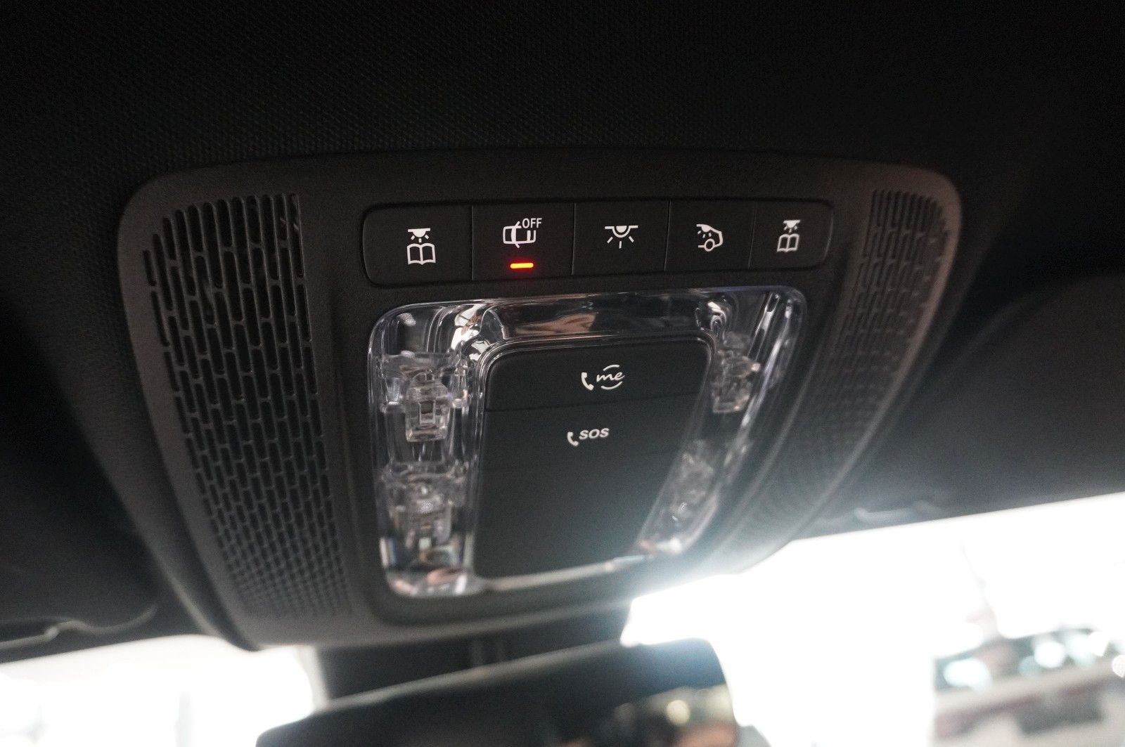 Fahrzeugabbildung Mercedes-Benz CLA 200 COUPE PROGRESSIVE NAVI/LED/KAMERA/VIRTU.