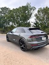 Audi Q8 55 TFSI quattro tiptronic - S Line  - graue Audi Q8