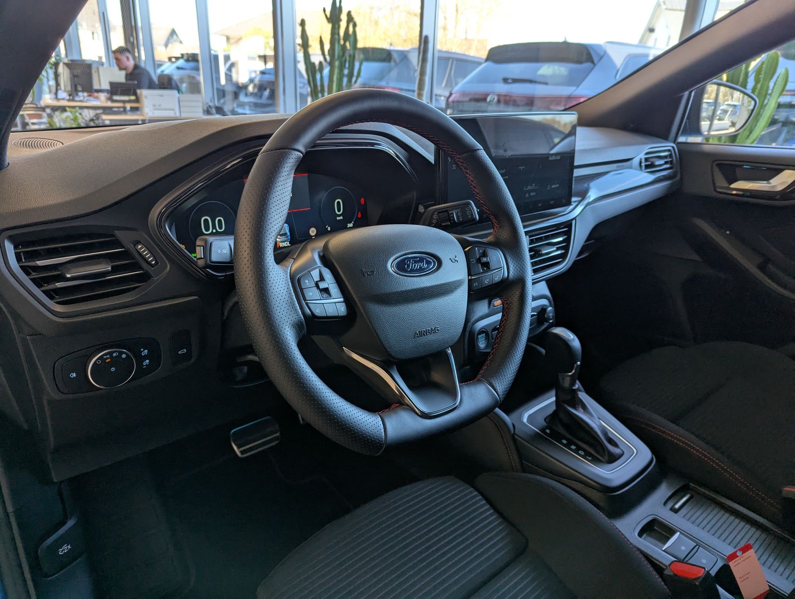 Fahrzeugabbildung Ford Focus 1.0 ST-Line X EB Matrix B&amp;O ACC Kamera 18"