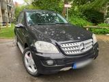 Mercedes-Benz Mercedes ml 320 top - Mercedes-Benz ML 320 in Nürnberg