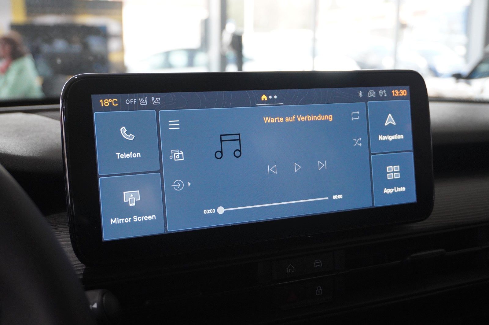 Fahrzeugabbildung Jeep Avenger 1.2 ALTITUDE MY25 NAVI/LED/KAMERA/SH/JBL