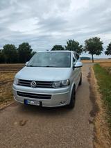 Volkswagen T5 Multivan Highline, Scheckheft, Gepflegt - silberne Volkswagen T5 Multivan