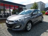 Hyundai i30 FIFA World Cup Edition Navi Klima TÜV/AU NEU - Hyundai i30 in Lübeck