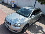 Toyota Avensis 2,2 Executive - Toyota Avensis aus 2008 mit Diesel-Antrieb