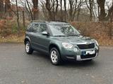 Skoda Yeti 2.0 TDI Ambition Plus Edition+AHK+PDC+SHZ - Skoda Yeti in Bremen