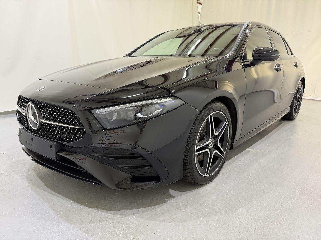 Mercedes-Benz A 200 HB A200d AMG Premium Plus Night