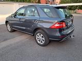 Mercedes-Benz ML 350 BlueTEC 4MATIC - - Mercedes-Benz ML 350 mit Diesel-Antrieb
