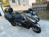 Kymco AK 550i Premium - KYMCO AK550