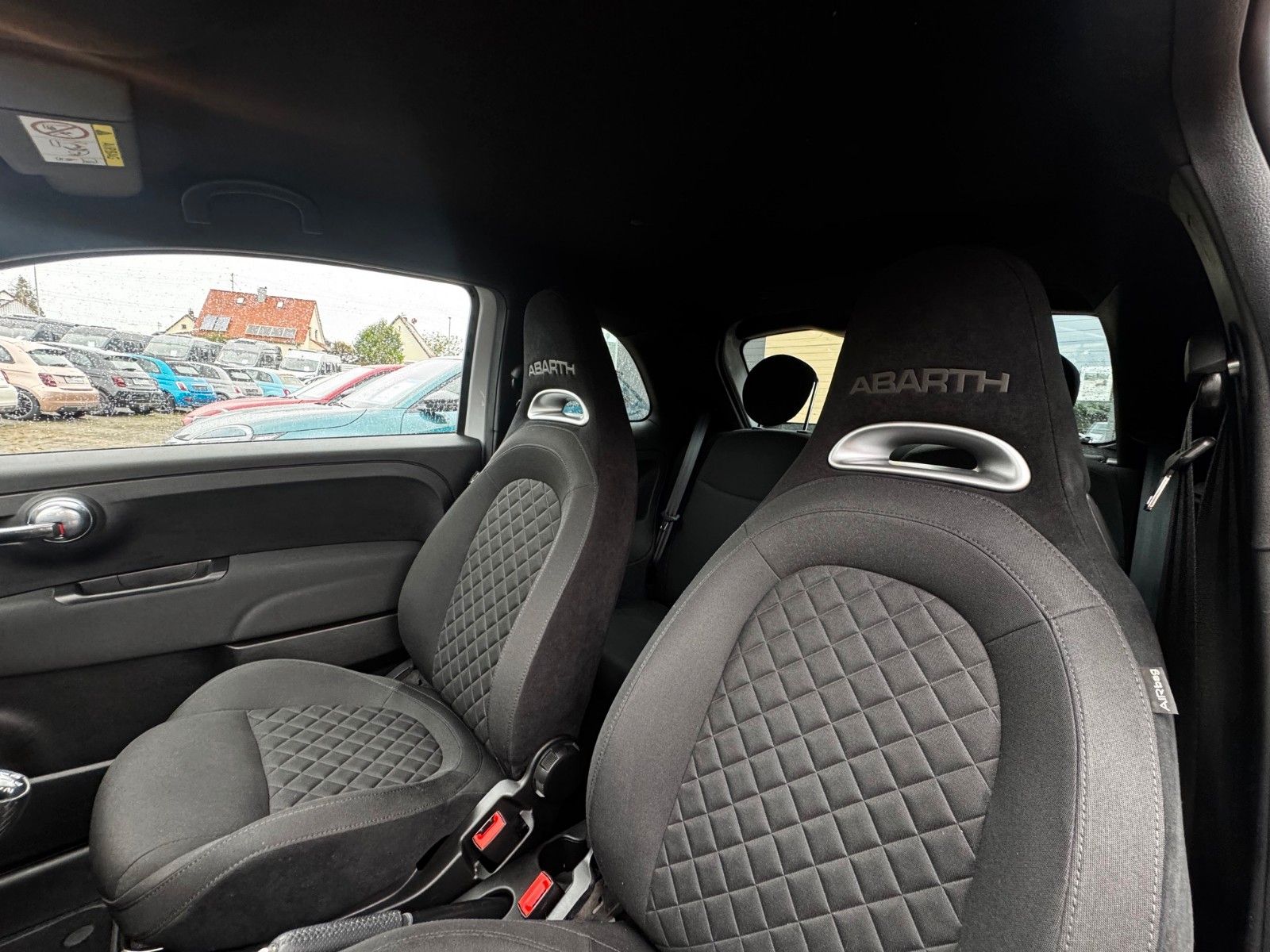 Fahrzeugabbildung Abarth 595 1.4 T-JET 145PS NAVI CAMPOVOLO GRAU