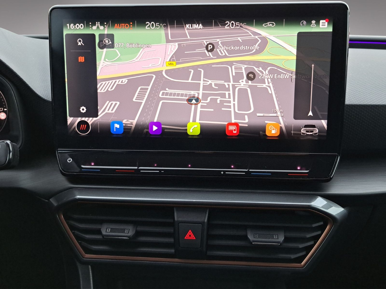 Leon Sportstourer VZ 4Drive 2.0 TSI DSG AHK