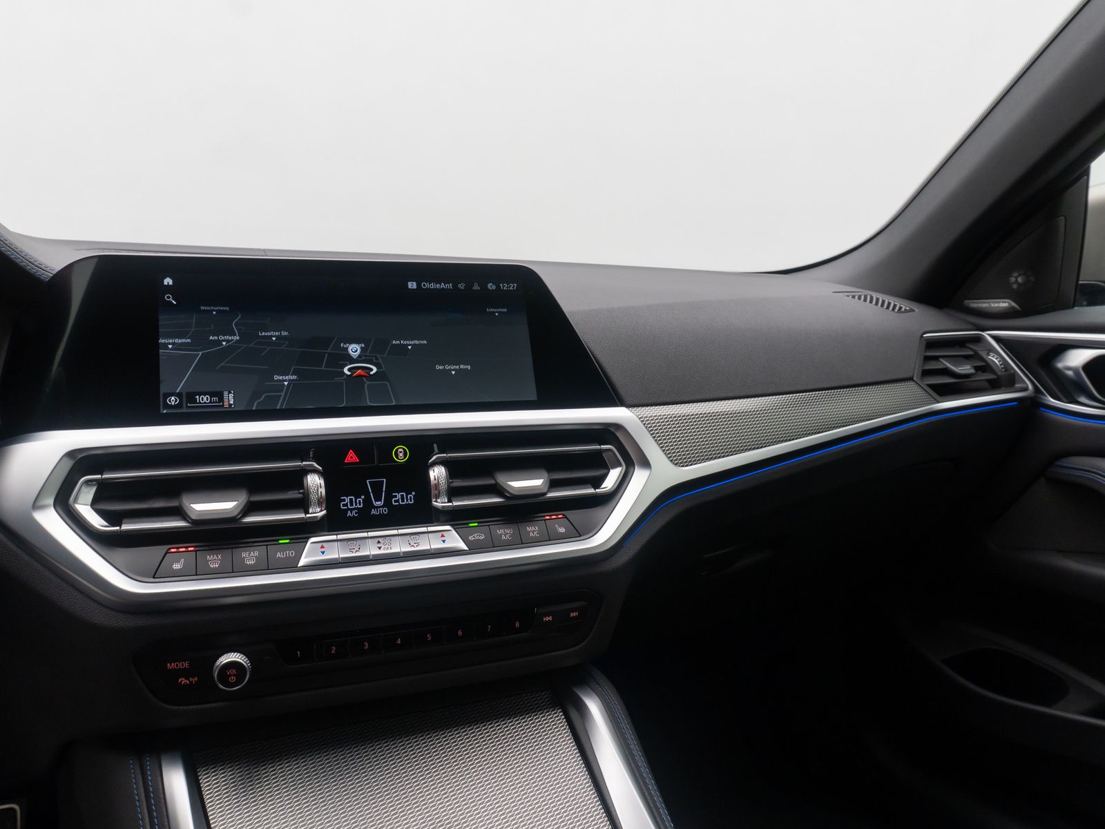Fahrzeugabbildung BMW M440i Cabrio Laser HUD Kamera DAB H/K Komfort