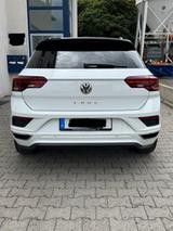 Volkswagen T-Roc 1.5 TSI ACT OPF DSG Style | R-Line | ACC  - VW T-Roc Gebrauchtwagen in Stuttgart