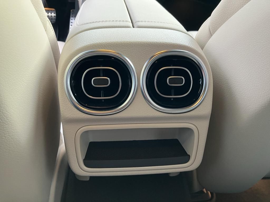 Fahrzeugabbildung Mercedes-Benz CLE 450 4M Coupé AMG*NIGHT*DISTR*DIG.-LIGHT*KEYL