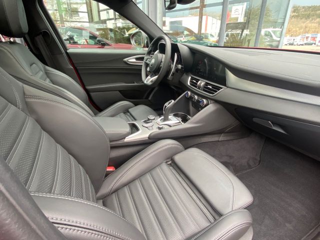 ALFA ROMEO Giulia Veloce Q4 2.2 Multijet AT8