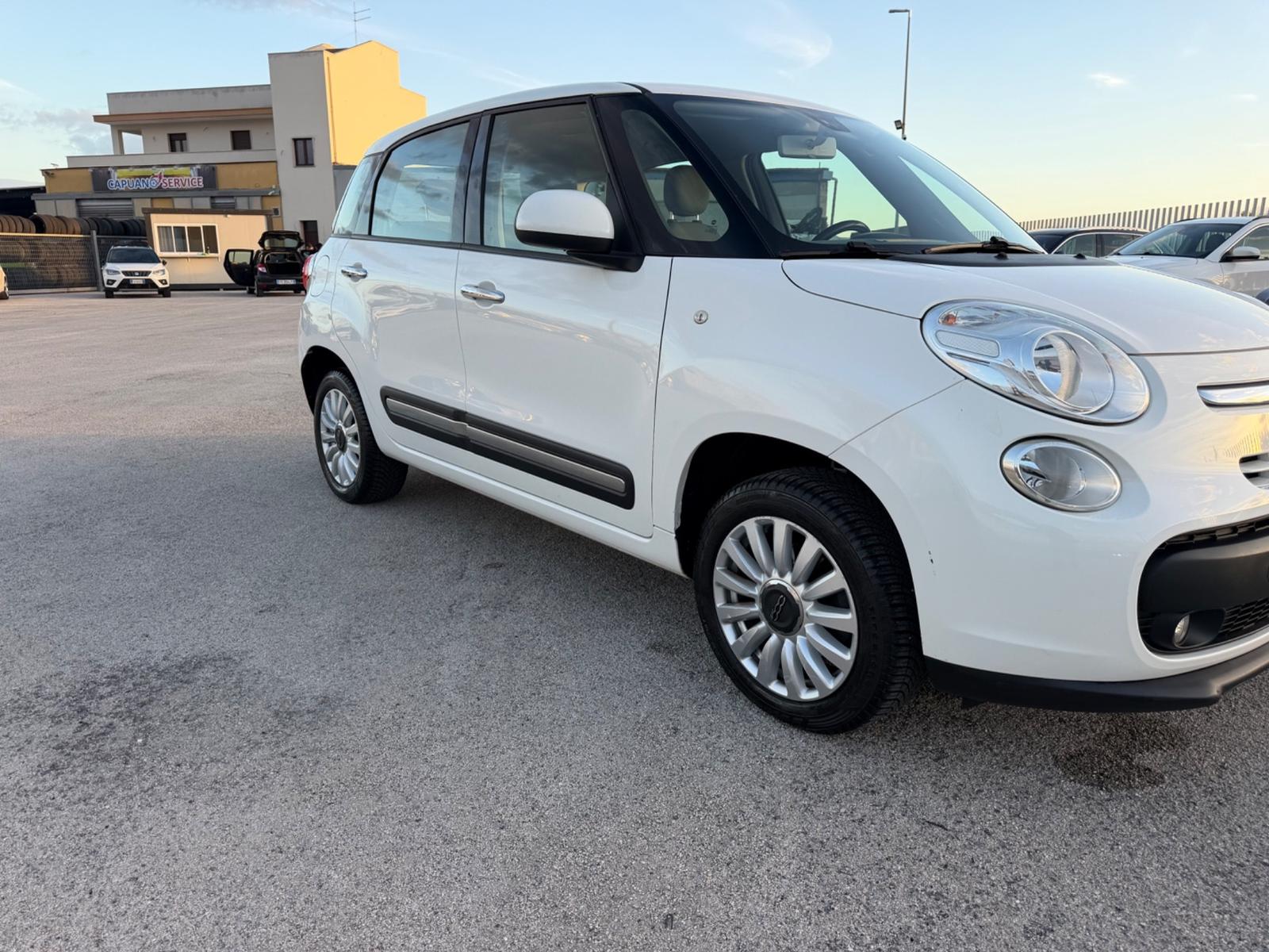 Fiat 500L 2015 — photo 7
