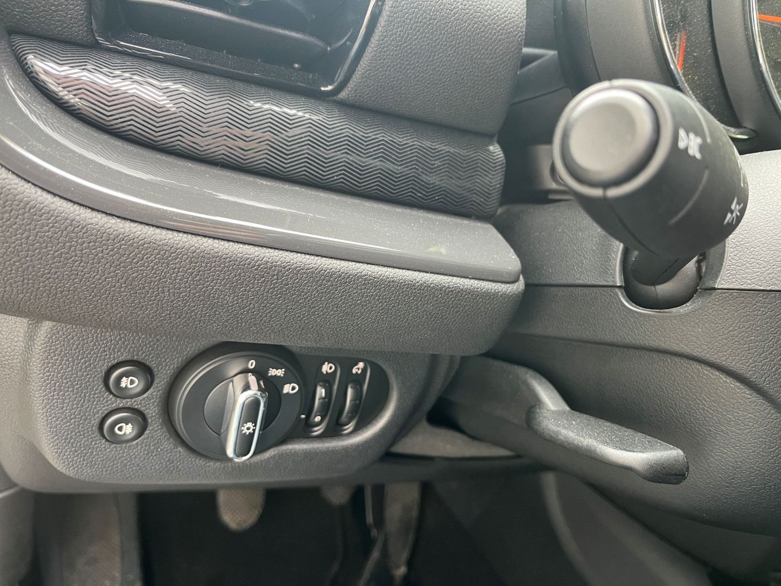 Fahrzeugabbildung MINI COOPER Clubman NAVI SHZ PDC ALU