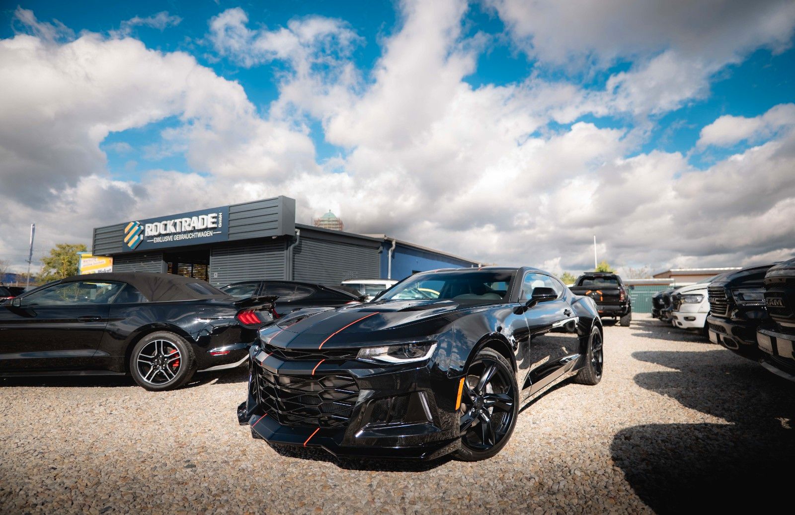 Fahrzeugabbildung Chevrolet Camaro 6.2 SS Coupe LT1 Performance *CarPlay*LED