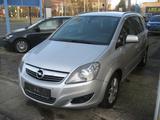 Opel Zafira 1,8i  1.Hand Scheckheft TÜV+Service neu - Opel Zafira Gebrauchtwagen in Leipzig