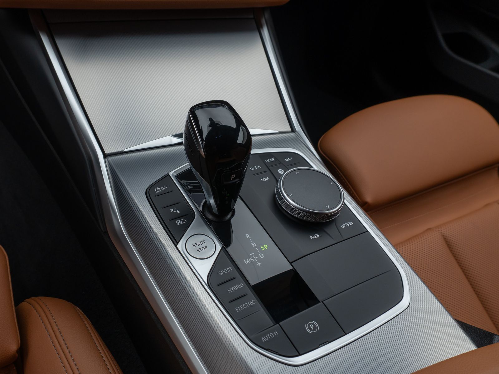 Fahrzeugabbildung BMW 330e  M Sport Kamera Laser HUD DAB HiFi Komfort