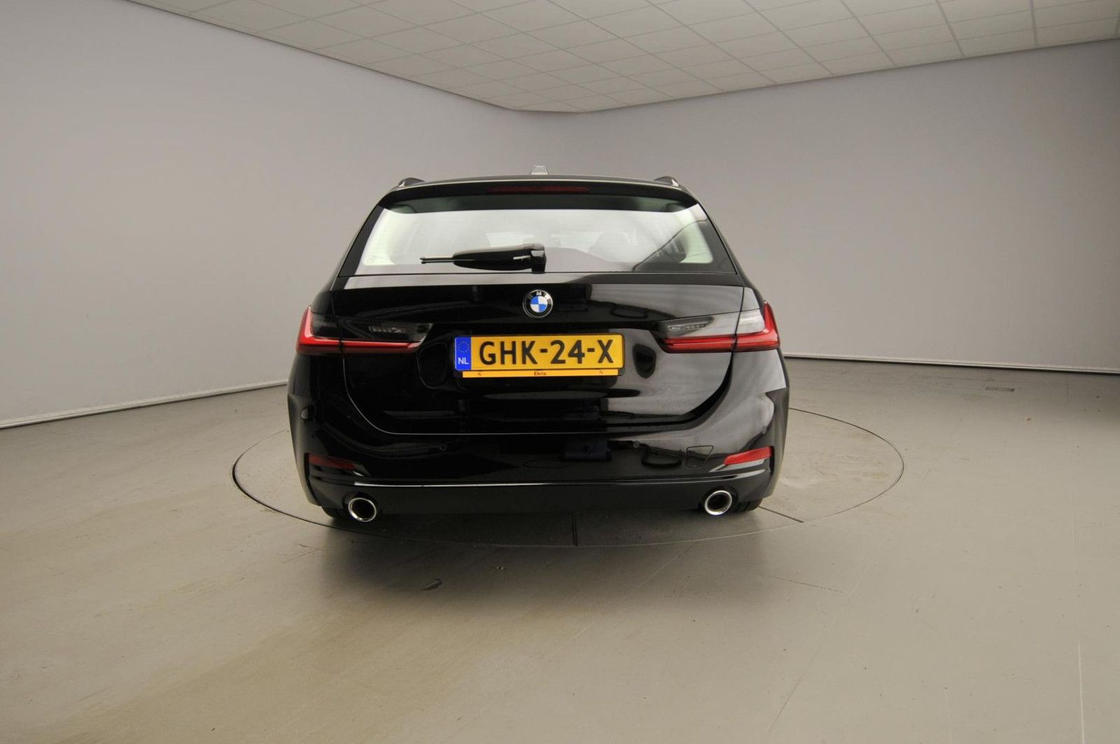 BMW 318 3-serie Touring 318i | LED | navi | klima | imagem 3